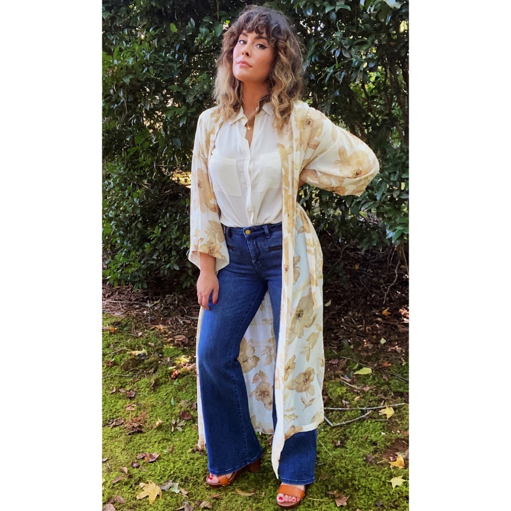 Vintage Floral Silk Victoria’s Secret Robe/Kimono